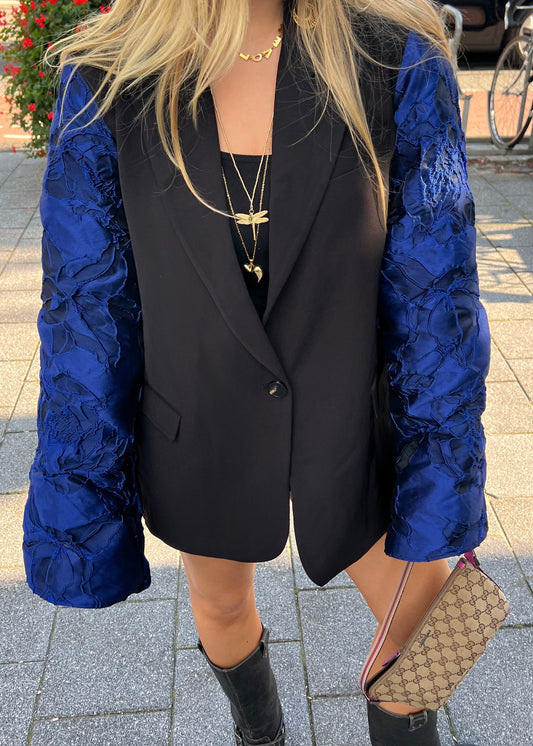 Bibi Blazer